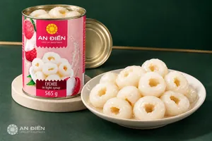 Opened can of An Dien lychee